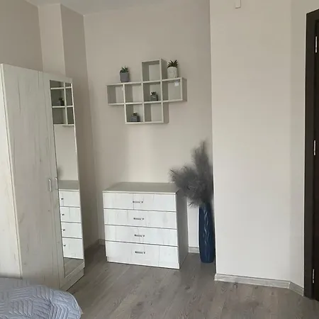 Siyana 2-free Parking Apartamento